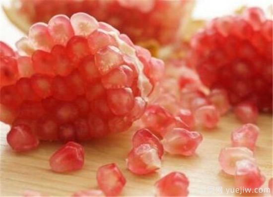 石榴籽的功效与作用 吃石榴要不要吐籽(图2) 石榴籽的功效与作用 吃石榴要不要吐籽(图2)